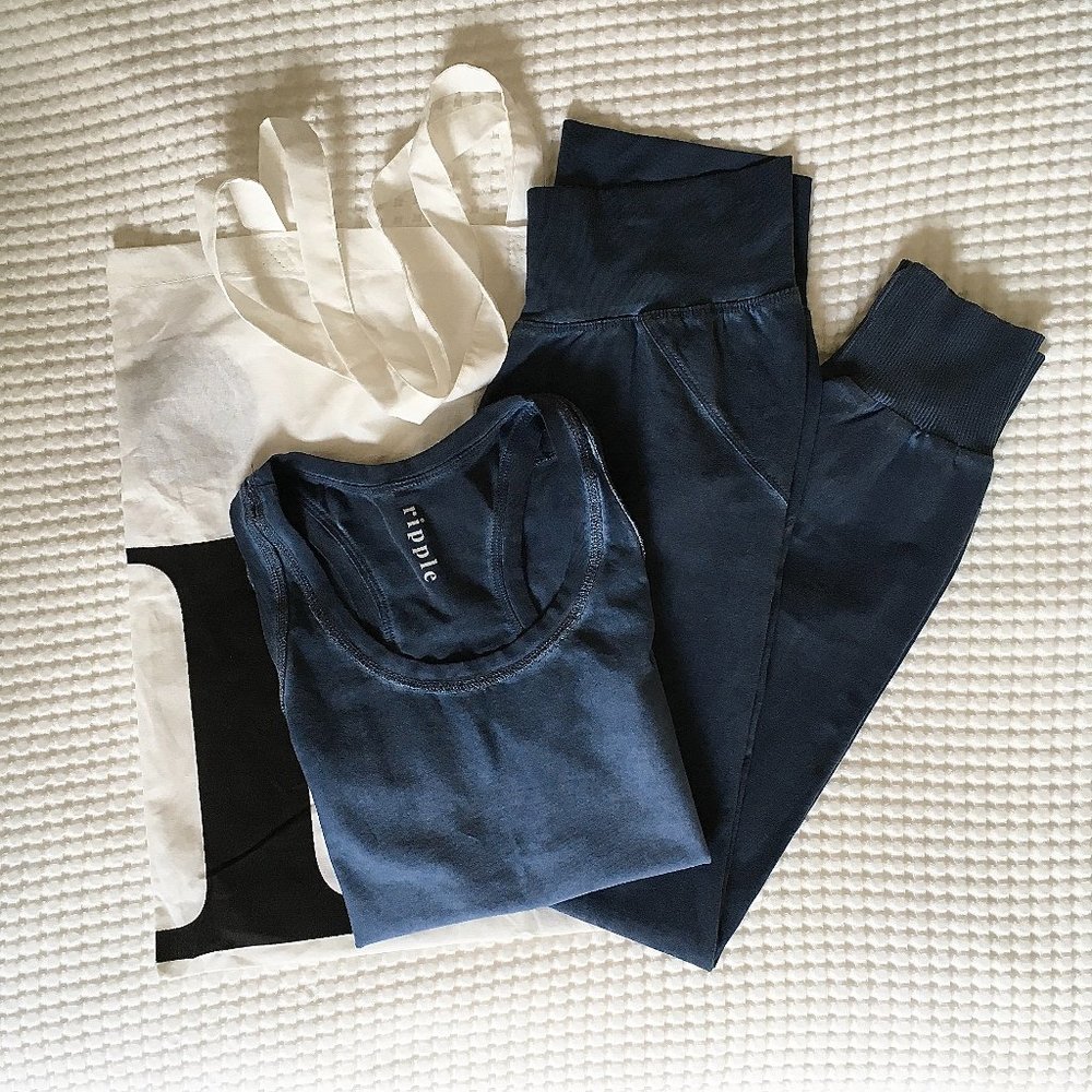 Ripple Yoga wear Tank + Pants Medium
